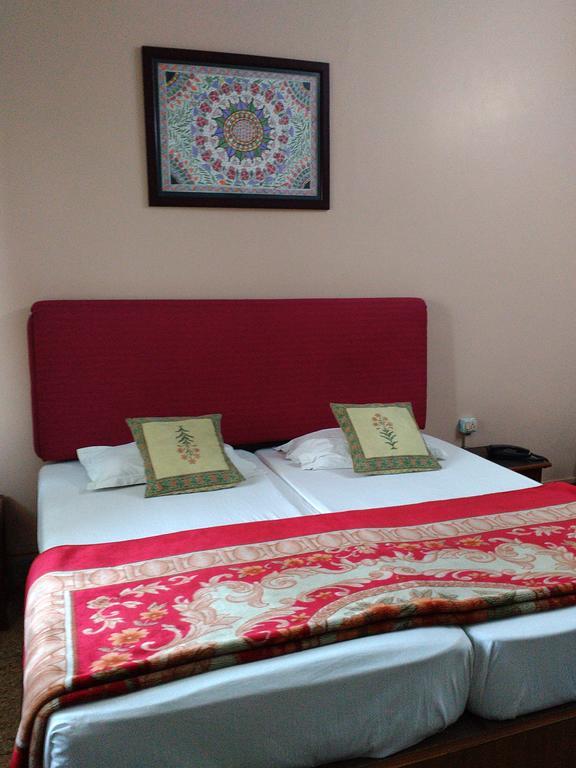 Hotel Ajaya 바라나시 객실 사진